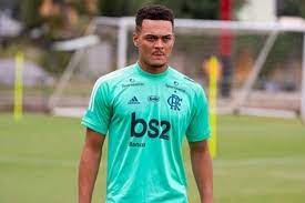 Latest on flamengo forward rodrigo muniz including news, stats, videos, highlights and more on espn. Flamengo E Coritiba Chegam A Acordo Pelo Emprestimo De Rodrigo Muniz