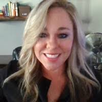 Adrienne Potter's Instagram, Twitter & Facebook