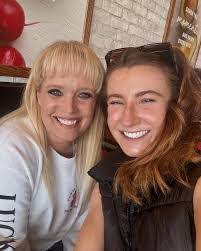 Ansley Hamilton's Instagram, Twitter & Facebook