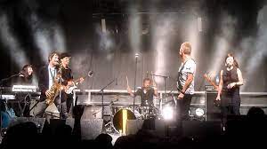 Plastic Bertrand Ca Plane Pour Moi Live In Montreal Montreal Bertrand Pouring