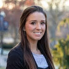 Laura Dock's Instagram, Twitter & Facebook