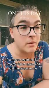 🦇💀Sally⚰️Graves💀🦇 (@sally_graves)