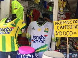 The club was founded on 11 may 1949 by rafael chaberman,. Atletico Bucaramanga Futbol Bucaros Fiebre Amarilla Se Toma A Bucaramanga Bucaramanga Actualidad Caracol Radio