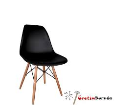 Www Imalatciyiz Com Adli Kullanicinin Eames Sandalyeler Panosundaki Pin Eames Ve Model