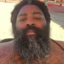 Who repairs amps in the Houston, TX area?