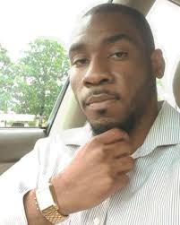 Hi everyone, my name is Seth I'm 27. I'm single and looking to date. I'm a  huge comic book movie fan, my favorite Marvel superhero is Spider-Man, I  love that movie so