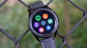 According to sammobile, the galaxy watch 4 will utilize an exynos w920 chipset, which will massively boost performance. Samsung Galaxy Watch 4 Was Wir Uns Wunschen Techradar