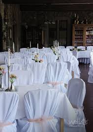 Universelle Stuhlhussen Passend Zu Allen Stuhlgrossen Elegant Mit Organza Schleifen Dekoriert Von Weddstyle Http Www Mit Bildern Stuhlhussen Hochzeit Stuhlhussen Mieten
