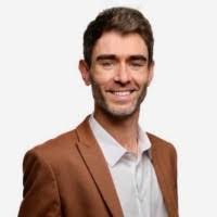 Randall Chambers's Instagram, Twitter & Facebook