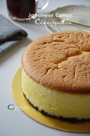 Kemudian tuang adunan coklat dan tutup loyang. Japanese Cotton Cheesecake