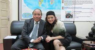 Cô đặc biệt thích 1 loại rau và thường cho nó vào thực đơn, xem công dụng ai nấy đều bất ngờ. Yeu Que HÆ°Æ¡ng Viá»‡t Nam Thich Uá»'ng Tra Máº¡n Tai Sáº£n Cá»§a Ly Nha Ká»³