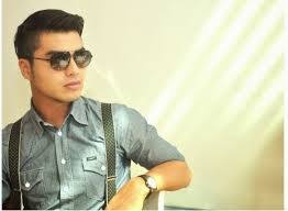 Lirik lagu kelap kelip ditengah laut lampu perahu nelayan rindu aku rindu kamu cover gitar. Biodata Ringkas Ben Amir Pelakon Lelaki Drama Bagaikan Kelip Kelip Lokmanamirul Com