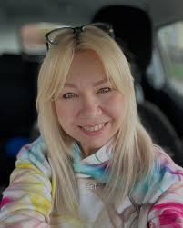 The Face Painting Queen