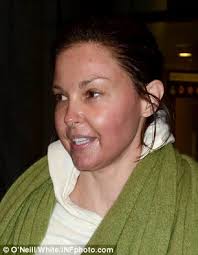 28.10.2019 · ashley judd plastic surgery. Ashley Judd Goes Make Up Free As She Carries Her Dog Around Beverly Hills Daily Mail Online