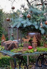 Weihnachtsdeko für den garten gibt es außerdem in baumärkten und bei discountern und zu guter letzt in kleinen fachgeschäften, die teilweise sogar ganzjährig weihnachtsdeko verkaufen. Pin Auf Weihnachtsdekoration