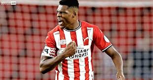 Denzel dumfries plays for eredivisie team psv and the netherlands national team in pro evolution soccer 2021. Psv And Denzel Dumfries Talk About Contract Extension Cceit News