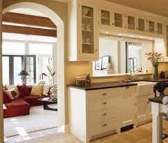 The kitchen area can be raised or slightly recessed with respect to the level of the entire living room. Https Tse1 Mm Bing Net Th Id Oip Rgcwm6stgrz1fd Co6luvahagv Pid Api P 0 W 467 H 400 In 2021 Open Galley Kitchen Kitchen Design Living Room Kitchen