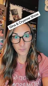 Gina Whalen's Instagram, Twitter & Facebook