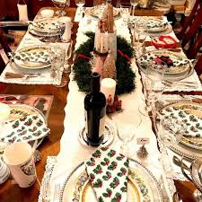 Maybe you would like to learn more about one of these? 40 Elegant Christmas Table Decorations Place Settings