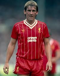 Chúc mừng sinh nhật Sir Kenny Dalglish 👑 "Ông có nghĩ mình xứng đáng với số tiền đó không?" Chúng tôi cho rằng Kenny Dalglish đã chứng minh được giá trị của mình trong những năm qua tại Liverpool