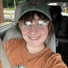 Best nail salons in Franklin for simple designs?