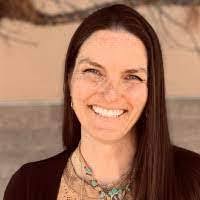 Holly Cruz's Instagram, Twitter & Facebook