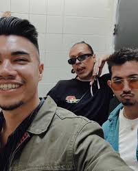 Andy Calderon (@_agcalderon) • Instagram photos and videos