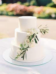 Simply Elegant Wedding Cake A Modern Italian Style Wedding With Sophisticated Southern Touche Elegant Wedding Cakes Floral Wedding Cakes Wedding Cake Toppers