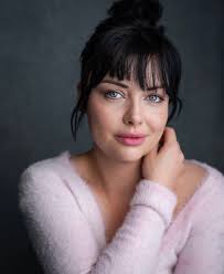 Hello my lovely fans look me in the eyes and tell me what you see . Waiting  to hear from my biggest fan