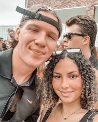 saigekaplan • Instagram-foto's en -video's