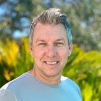 Derek Popp's Instagram, Twitter & Facebook