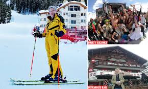 Via instagram und twitter wurde die trennung publik: Robert Hardman On The Slippery Slope At Covid Ground Zero Daily Mail Online