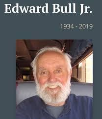 Arlyn Bull's Instagram, Twitter & Facebook