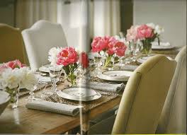 It doesn't have to be fancy, but at this time of year i like a little color and one pretty plate to give the setting some style. Farmhouseurban Home Store Pretty Table Settings Table Settings Table