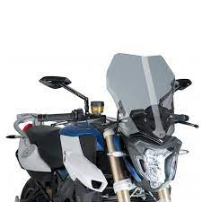 The touring screen shares the same general shape as the manufacturer windscreen while being both wider and taller. Bmw F800r 15 16 Puig New Generation Touring Screen Light Smoke M P Direct