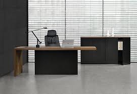 Neu Haus Chefschreibtisch 2 Aktenschranke Chefzimmer Schreibtisch Buromobel Chefschreibtisch Aktenschrank Schreibtisch