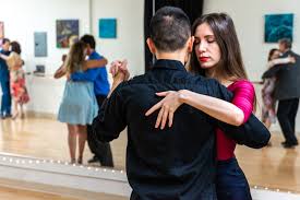 The classical tango dance is a very passionate ballroom dance that has many different styles and no matter what style of tango you wish to learn how to dance, our tango lessons will customize to. Los Angeles Tango Lessons Makela Tango