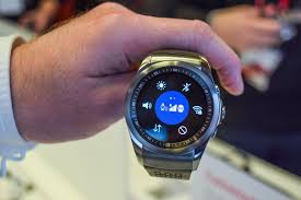LG Watch Urbane LTE Doesn't Run Android ...