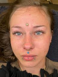 Beautiful lashes are just a wink away😉