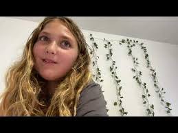 Mallory Pettit's Instagram, Twitter & Facebook