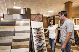 Fliesennivelliersysteme neuartige fliesen an wand und böden werden immer größer. Fliesen Verlegen Kosten Und Preise Vom Fliesenleger