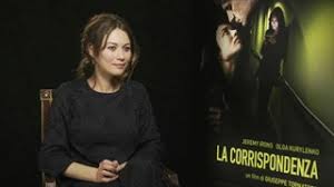 La corrispondenza, un film di giuseppe tornatore con jeremy irons e olga kurylenko dal 14 la corrispondenza dal 14 gennaio al cinema una studentessa universitaria che nel tempo libero lavora. La Corrispondenza Intervista A Olga Kurylenko Film 2016