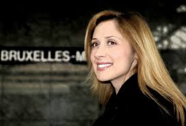 Lara fabian, de son vrai nom lara crokaert voit le jour à etterbeek (bruxelles). Lara Fabian Live Facebook