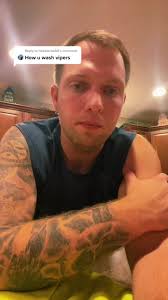 Explora el mundo de Viper y Ultracornole