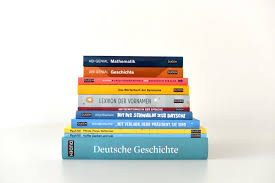 „antisemitismus ist eine bestimmte wahrnehmung von juden, die im hass auf juden ausdruck finden kann. Uzivatel Duden Na Twitteru Habt Ein Schones Wochenende Und Wem Langweilig Wird Dem Empfehlen Wir Unsere Tollen Neuerscheinungen Aus Dem September Duden Https T Co 1xkbdih4nc