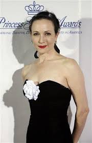 Bebe neuwirth (she/her) ретвитнул(а) the lovely animals. Frasier S Bebe Neuwirth Ties The Knot Huffpost