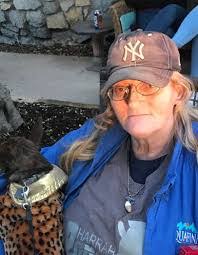 Joann Carver's Instagram, Twitter & Facebook