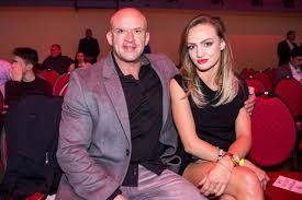 I zdradził, że jego żona, która jest w szpitalu, czuje się coraz lepiej. Pawel Mikolajuw Artykuly Dziennik Baltycki