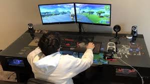 See more ideas about gaming desk, computer setup, pc setup. What Is The Ultimate Gaming Desk Diy Desk Pc