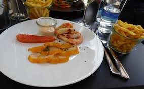 Restaurant les touristes in martigny, discover information, meat, menus and ratings from expert on this restaurant, online reservation, salads, fish / seafood, meat, wine restaurant, french cuisine,ravioles aux morilles Restaurant Maison Chomel Martigny